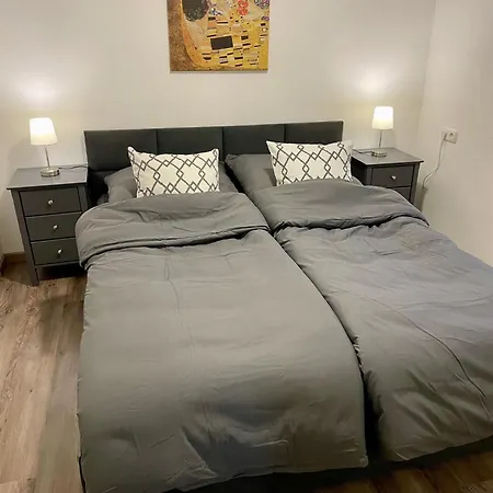 Little Farm Apartment *