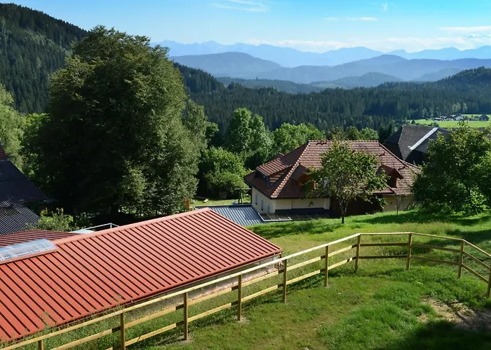 Little Farm פלדקירשן אין קרנטן